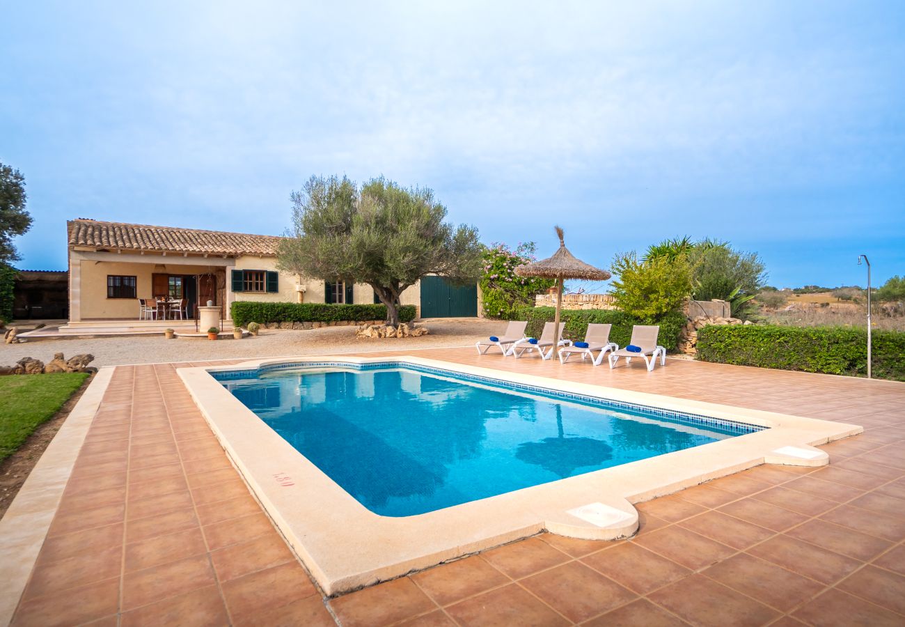 Villa Son Serra de Marina con piscina 4 personas Villa Son Serra de Marina con piscina 4 personas