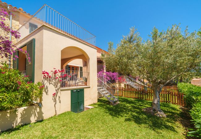 Terraced House in Cala Romantica - E259 Casa Goldi by Mallorca Villa Selection Terraced House in Cala Romantica - E259 Casa Goldi by Mallorca Villa Selection
