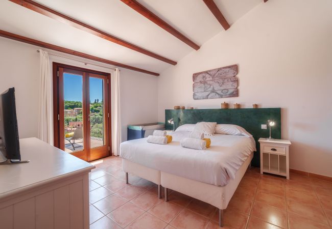 Terraced House in Cala Romantica - E259 Casa Goldi by Mallorca Villa Selection Terraced House in Cala Romantica - E259 Casa Goldi by Mallorca Villa Selection
