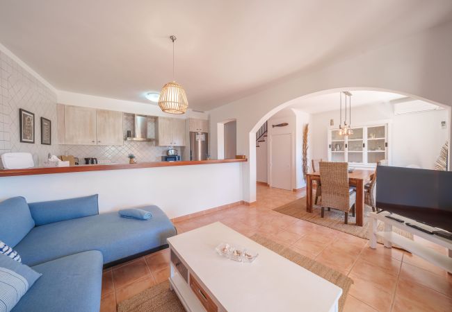 Terraced House in Cala Romantica - E259 Casa Goldi by Mallorca Villa Selection Terraced House in Cala Romantica - E259 Casa Goldi by Mallorca Villa Selection