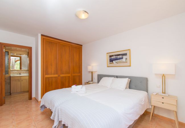 Terraced House in Cala Romantica - E241 Casa Alegria by Mallorca Villa Selection Terraced House in Cala Romantica - E241 Casa Alegria by Mallorca Villa Selection