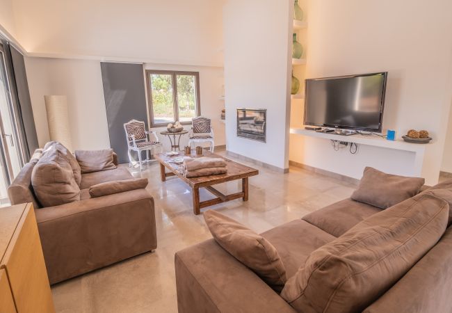 Country house in Cala Romantica - C363 Can Llorenc by Mallorca Villa Selection Country house in Cala Romantica - C363 Can Llorenc by Mallorca Villa Selection