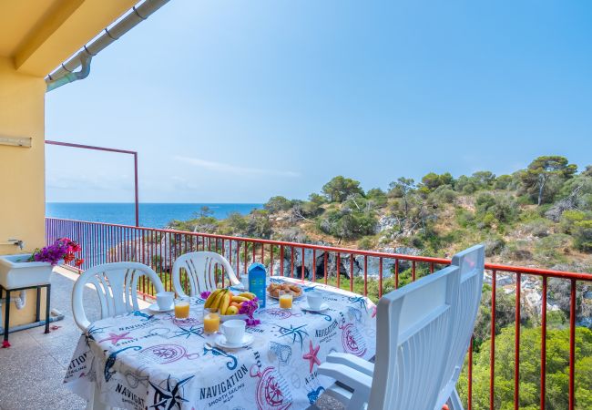 Holiday house in Santanyi with sea views Holiday house in Santanyi with sea views