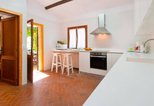 Finca in Pollensa / Pollença - C033 Garrovera by Mallorca Villa Selection Finca in Pollensa / Pollença - C033 Garrovera by Mallorca Villa Selection