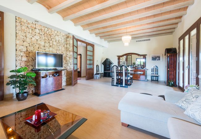 Finca in Sa Pobla - C203 Sant Vicens by Mallorca Villa Selection Finca in Sa Pobla - C203 Sant Vicens by Mallorca Villa Selection