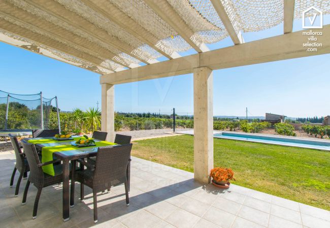 Finca in Llubi - C285 Albamar by Mallorca Villa Selection Finca in Llubi - C285 Albamar by Mallorca Villa Selection