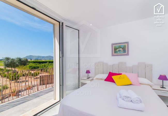 Finca in Llubi - C285 Albamar by Mallorca Villa Selection Finca in Llubi - C285 Albamar by Mallorca Villa Selection