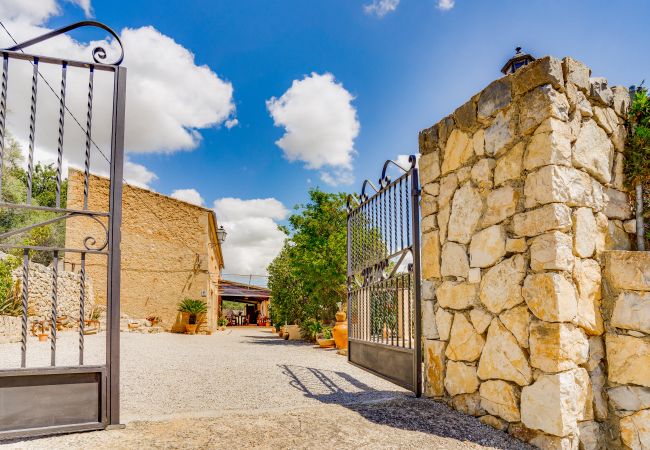 Finca in Lloret de Vistalegre - C344 Bielo by Mallorca Villa Selection Finca in Lloret de Vistalegre - C344 Bielo by Mallorca Villa Selection