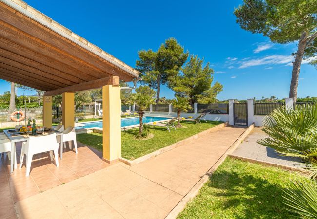 Villa in Alcudia - M353 Ibiza by Mallorca Villa Selection Villa in Alcudia - M353 Ibiza by Mallorca Villa Selection