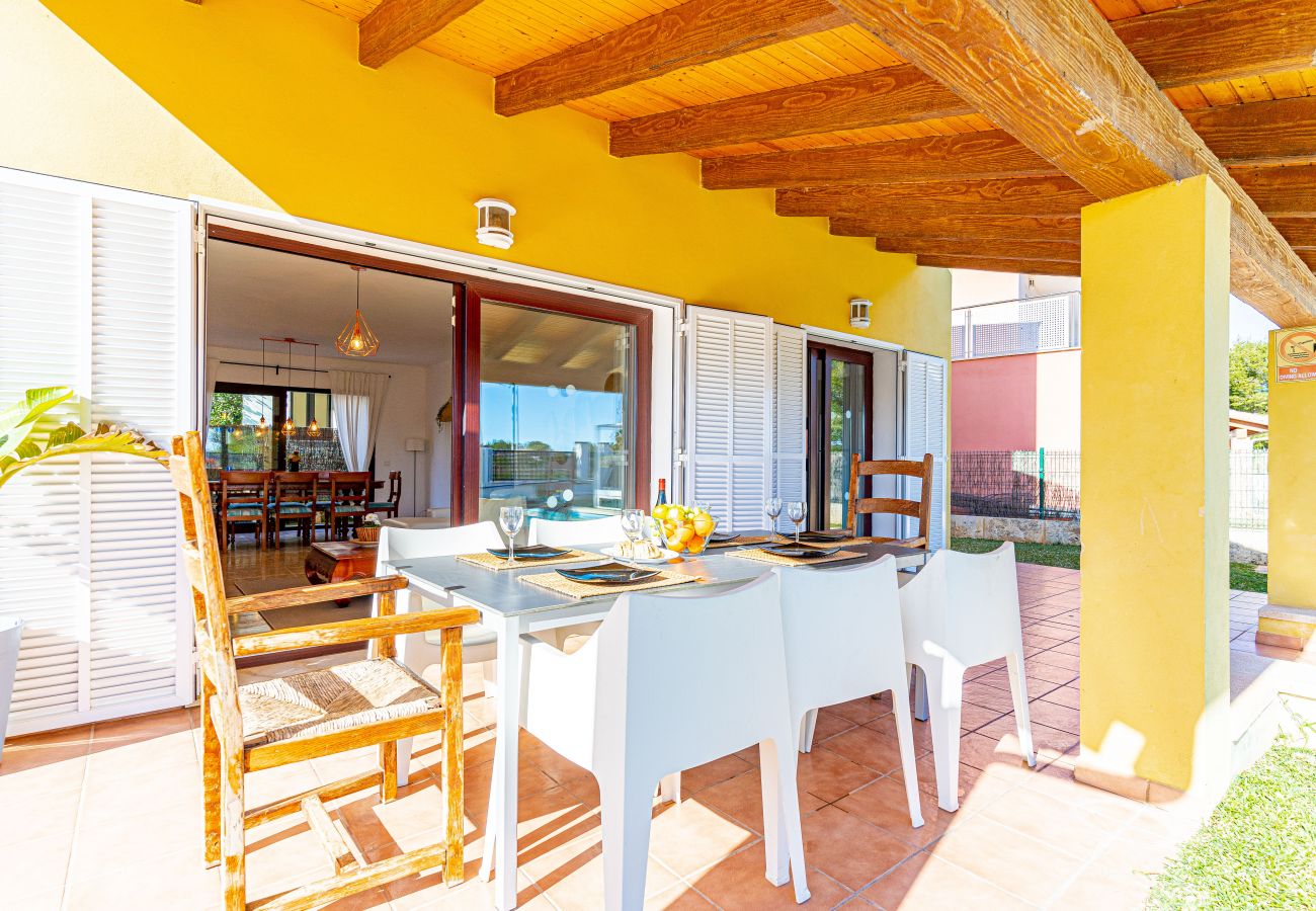 Villa in Alcudia - M353 Ibiza by Mallorca Villa Selection Villa in Alcudia - M353 Ibiza by Mallorca Villa Selection