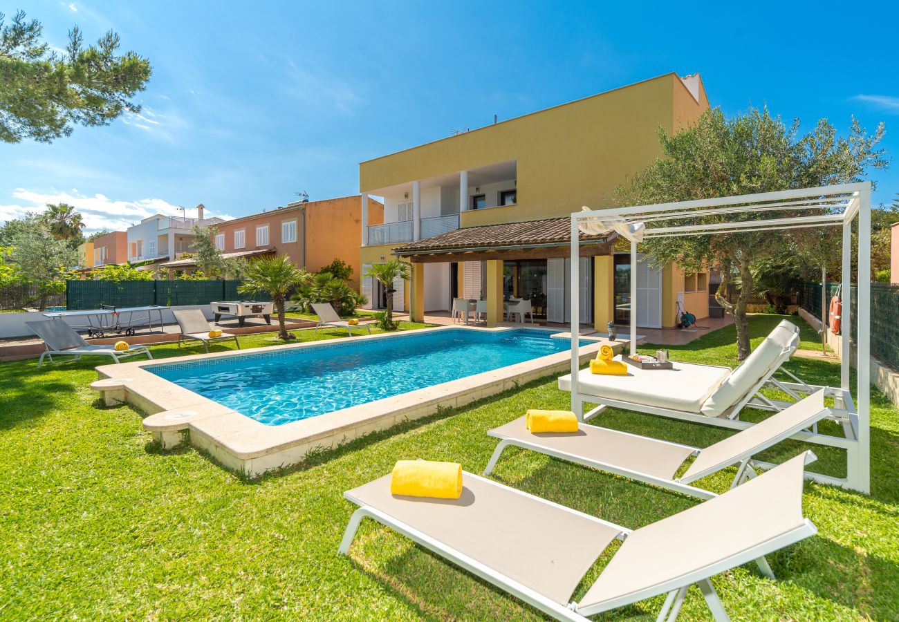 Villa in Alcudia - M353 Ibiza by Mallorca Villa Selection Villa in Alcudia - M353 Ibiza by Mallorca Villa Selection