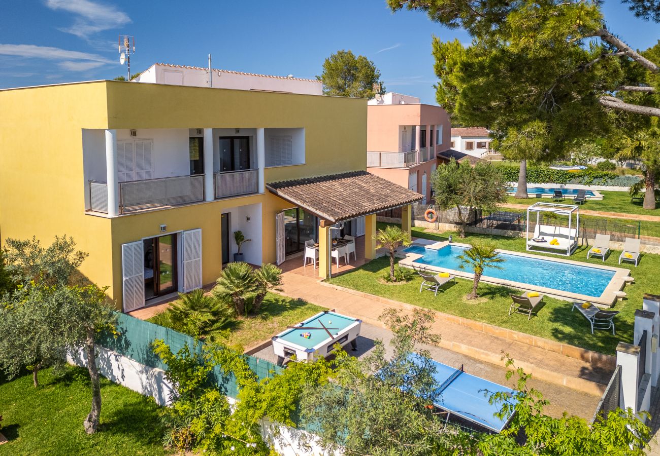 Villa in Alcudia - M353 Ibiza by Mallorca Villa Selection Villa in Alcudia - M353 Ibiza by Mallorca Villa Selection