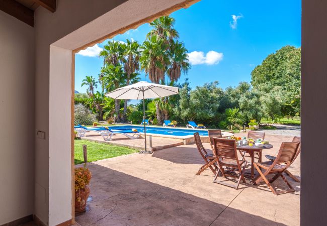 Finca in Alcudia mit Pool Finca in Alcudia mit Pool