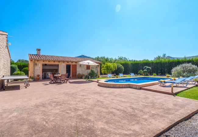 Finca in Alcudia mit Pool Finca in Alcudia mit Pool