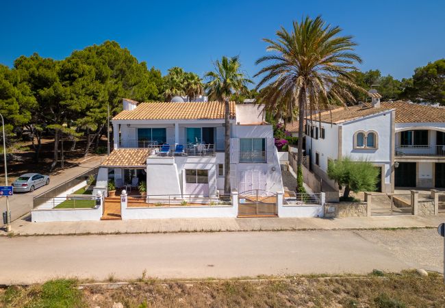 Villa in Alcudia - E402 Miramar Manresa by Mallorca Villa Selection Villa in Alcudia - E402 Miramar Manresa by Mallorca Villa Selection