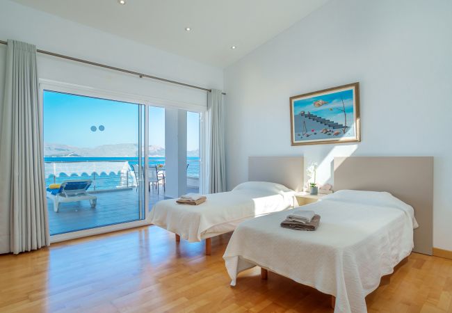 Villa in Alcudia - E402 Miramar Manresa by Mallorca Villa Selection Villa in Alcudia - E402 Miramar Manresa by Mallorca Villa Selection