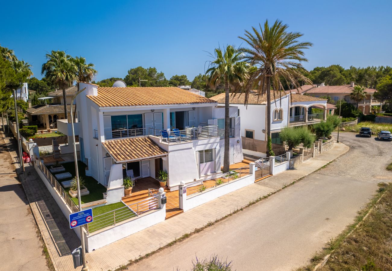 Villa in Alcudia - E402 Miramar Manresa by Mallorca Villa Selection Villa in Alcudia - E402 Miramar Manresa by Mallorca Villa Selection