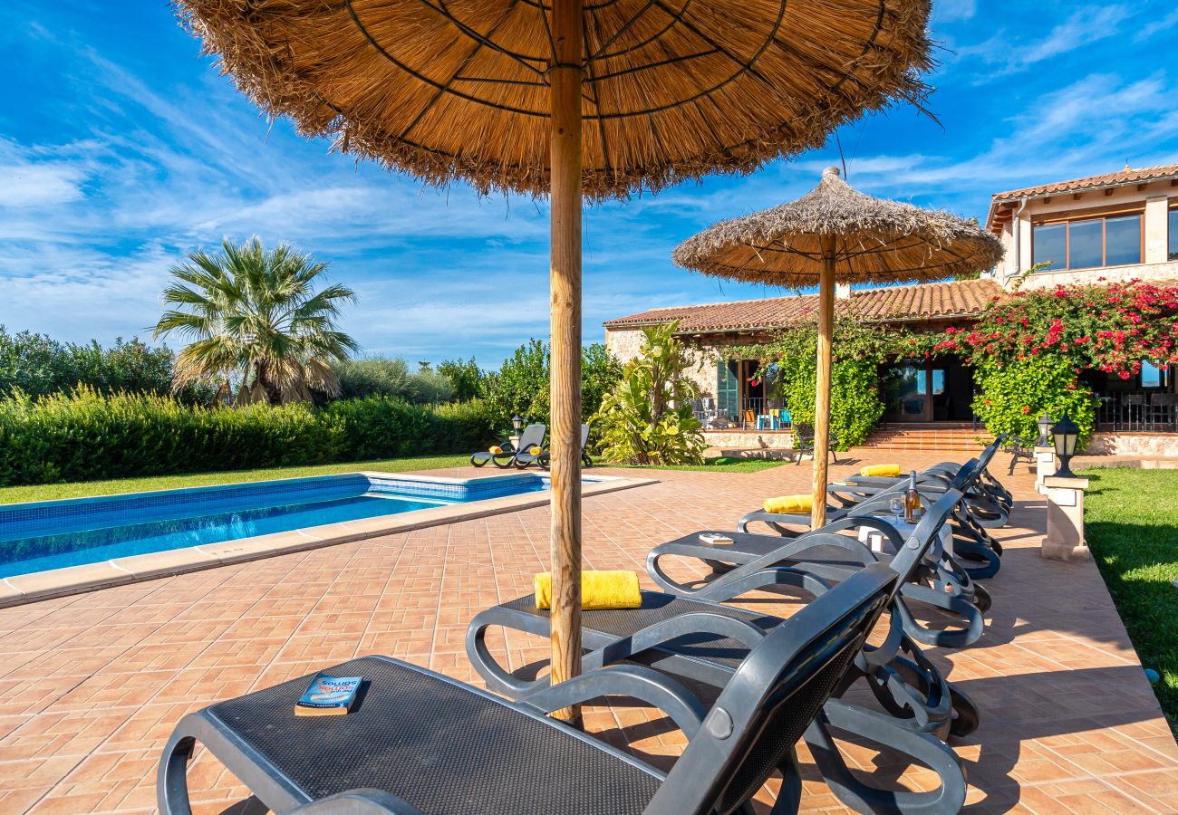 Finca Can Torretes in Alcudia mit Pool Finca Can Torretes in Alcudia mit Pool