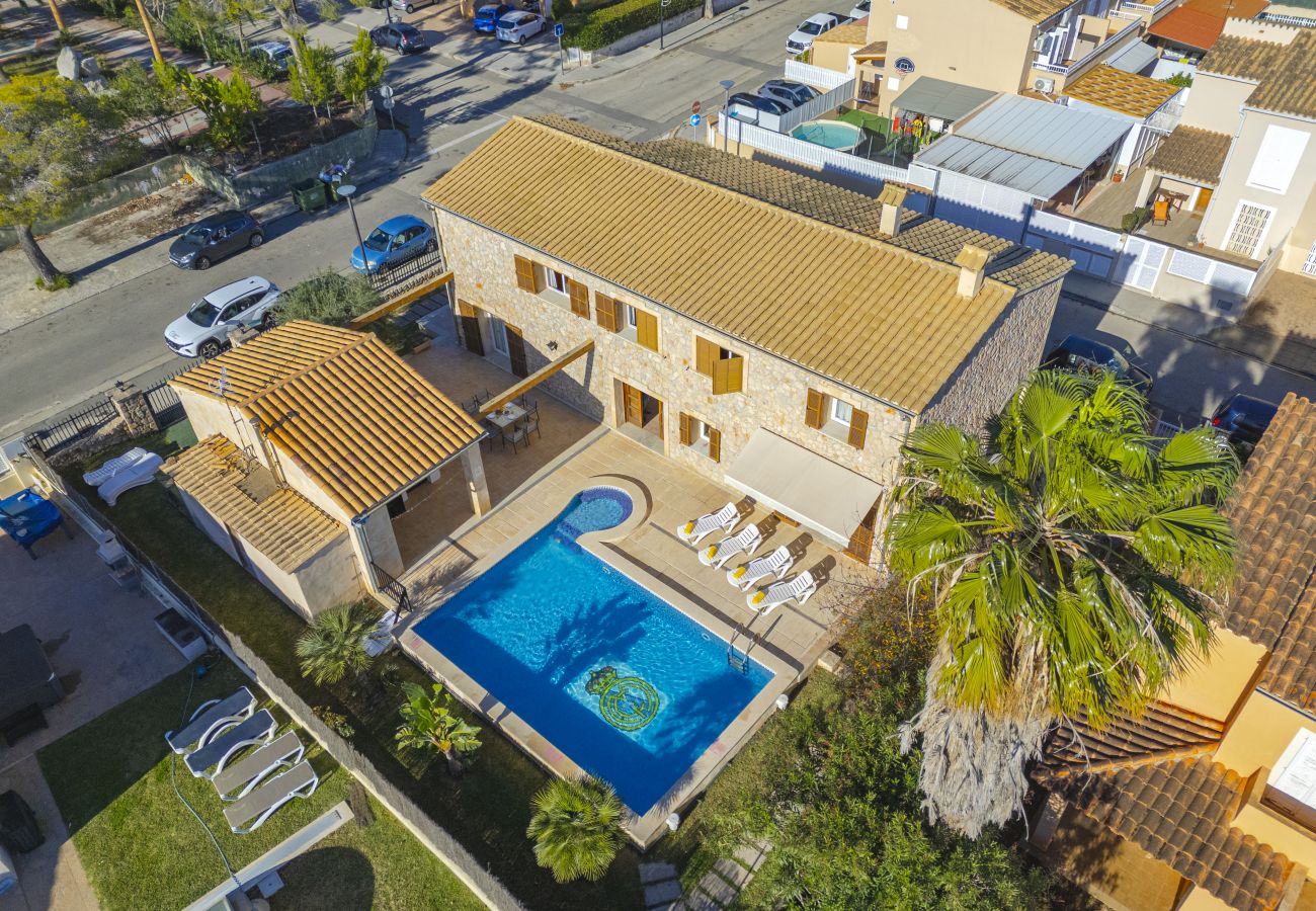 Haus in Alcudia für 8 Personen mit Pool Haus in Alcudia für 8 Personen mit Pool