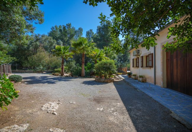 Villa in Sa Pobla - M409 Ferragut Crestatx by Mallorca Villa Selection Villa in Sa Pobla - M409 Ferragut Crestatx by Mallorca Villa Selection