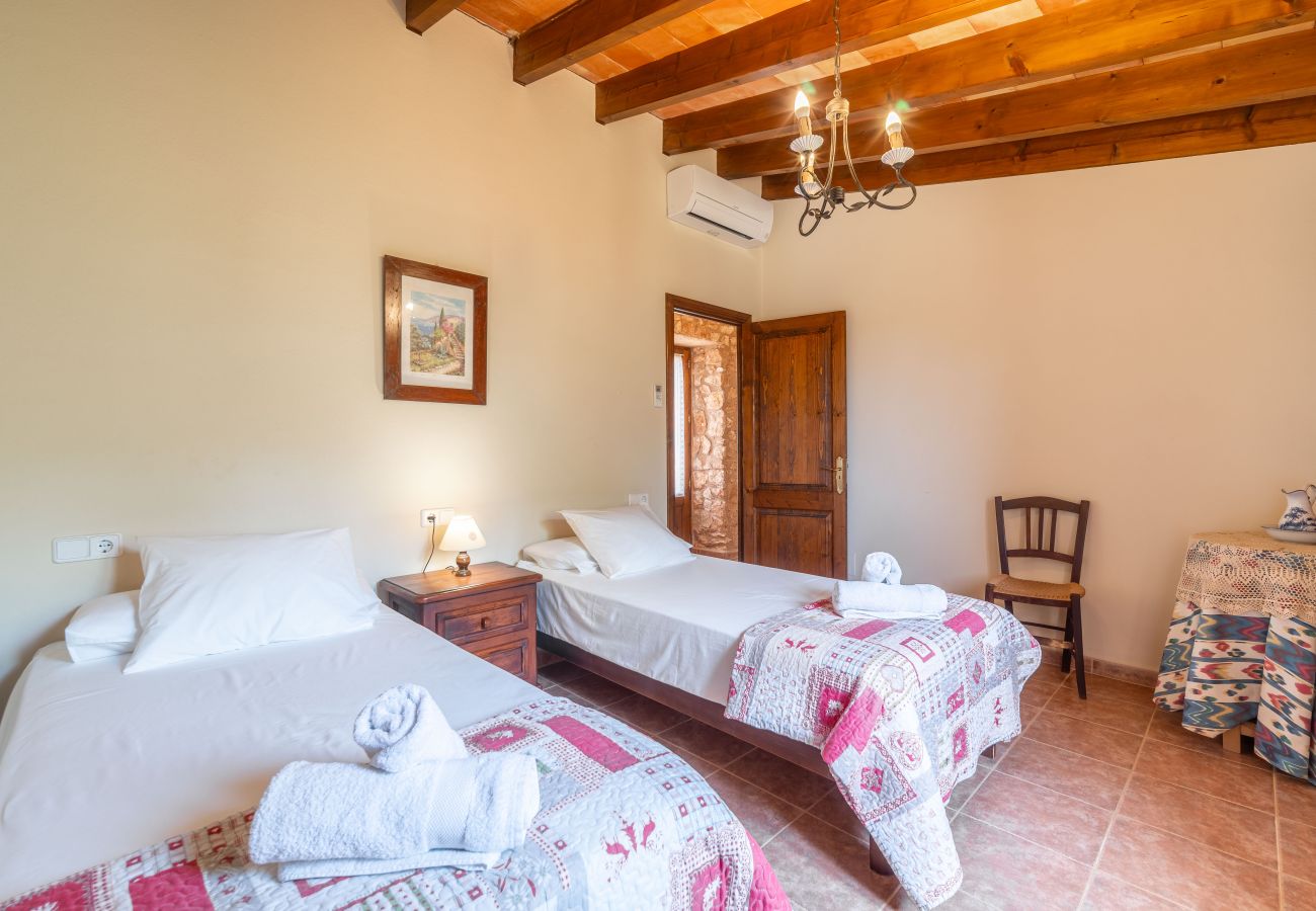 Villa in Es Llombards - E433 Villa Son Fumat by Mallorca Villa Selection Villa in Es Llombards - E433 Villa Son Fumat by Mallorca Villa Selection