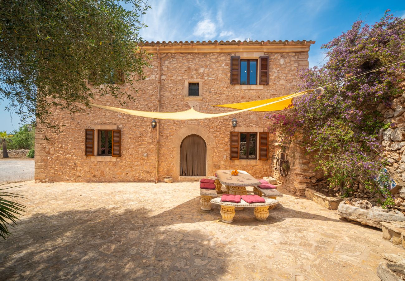 Villa in Es Llombards - E433 Villa Son Fumat by Mallorca Villa Selection Villa in Es Llombards - E433 Villa Son Fumat by Mallorca Villa Selection